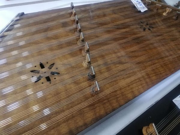 سنتور های برندحمید موسوی دو مهر ویژه